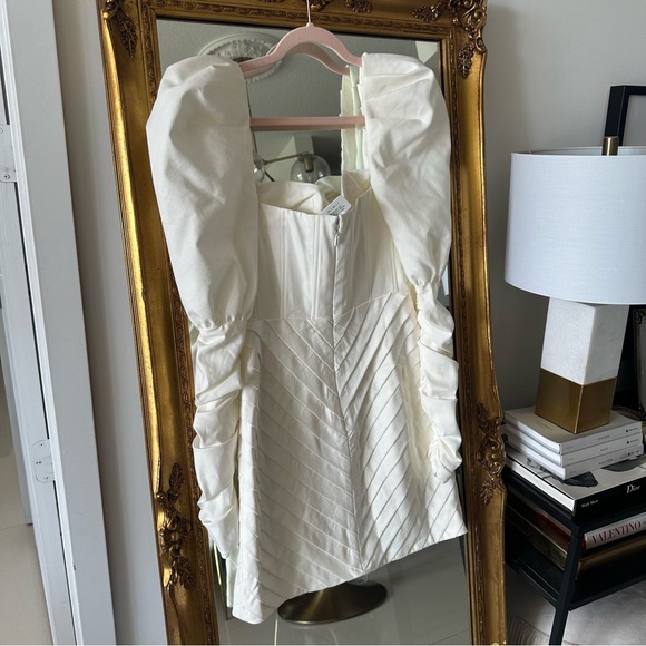 NWT Mimii London Tudor Dress - Picture 5 of 5